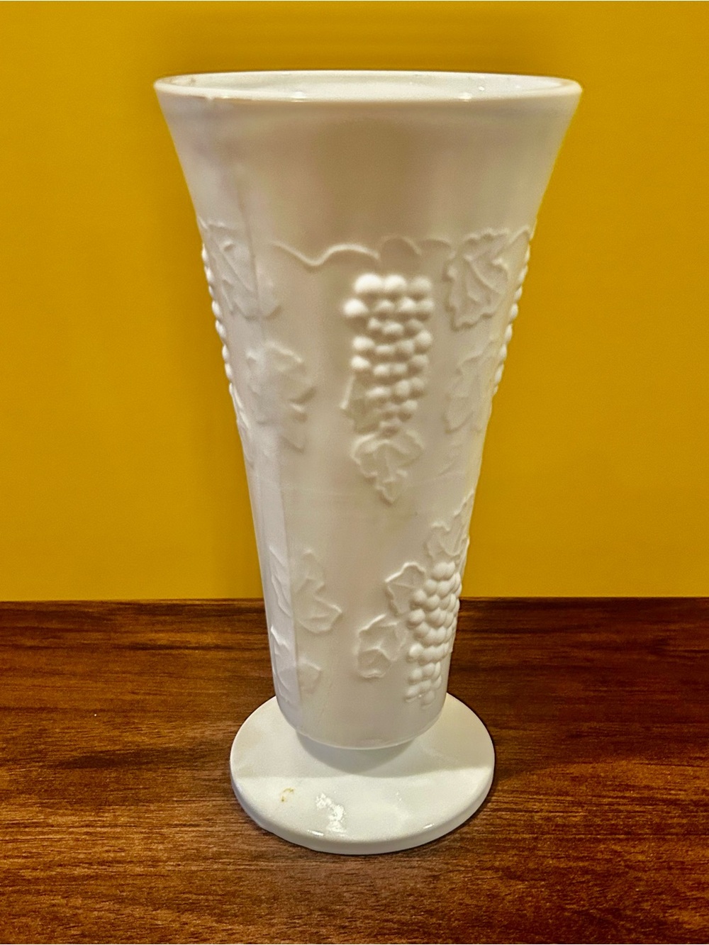 Indiana Glass White Embossed Harvest Grape Pattern pedestal Vase challice